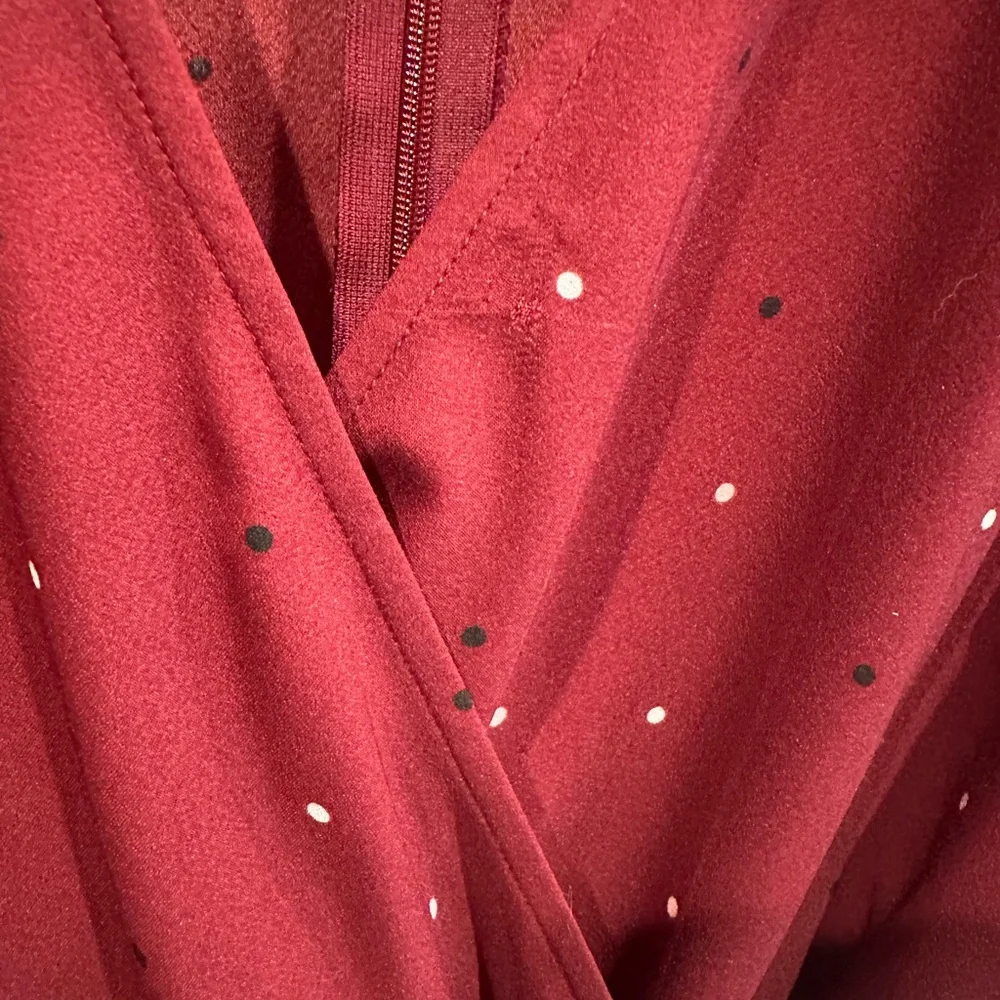 LOFT size 16 polka dot Burgundy Wrap Dress - Picture 4 of 5